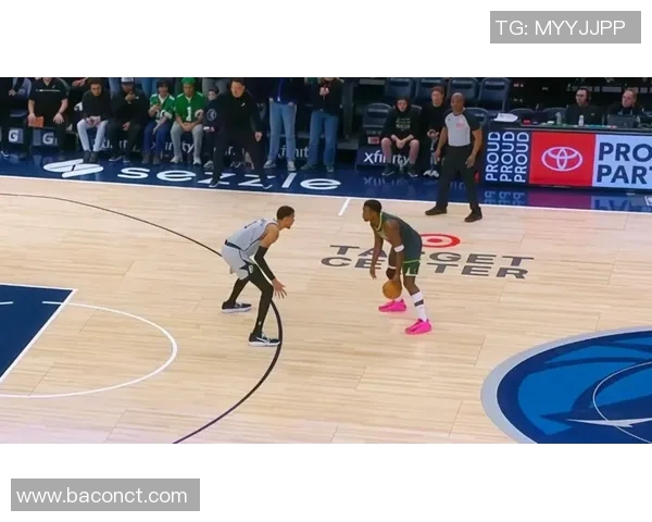 马刺与森林狼激战正酣CCTV全程直播精彩瞬间回顾