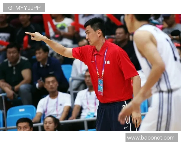 鲁能与华夏对决裁判身份揭晓引发球迷热议